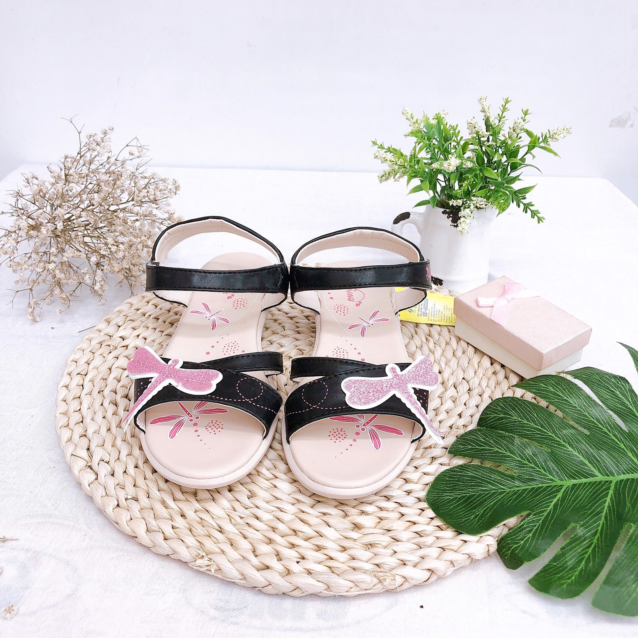 Sandals bé gái quai dán ( size 24 - 37 )-DPG000700