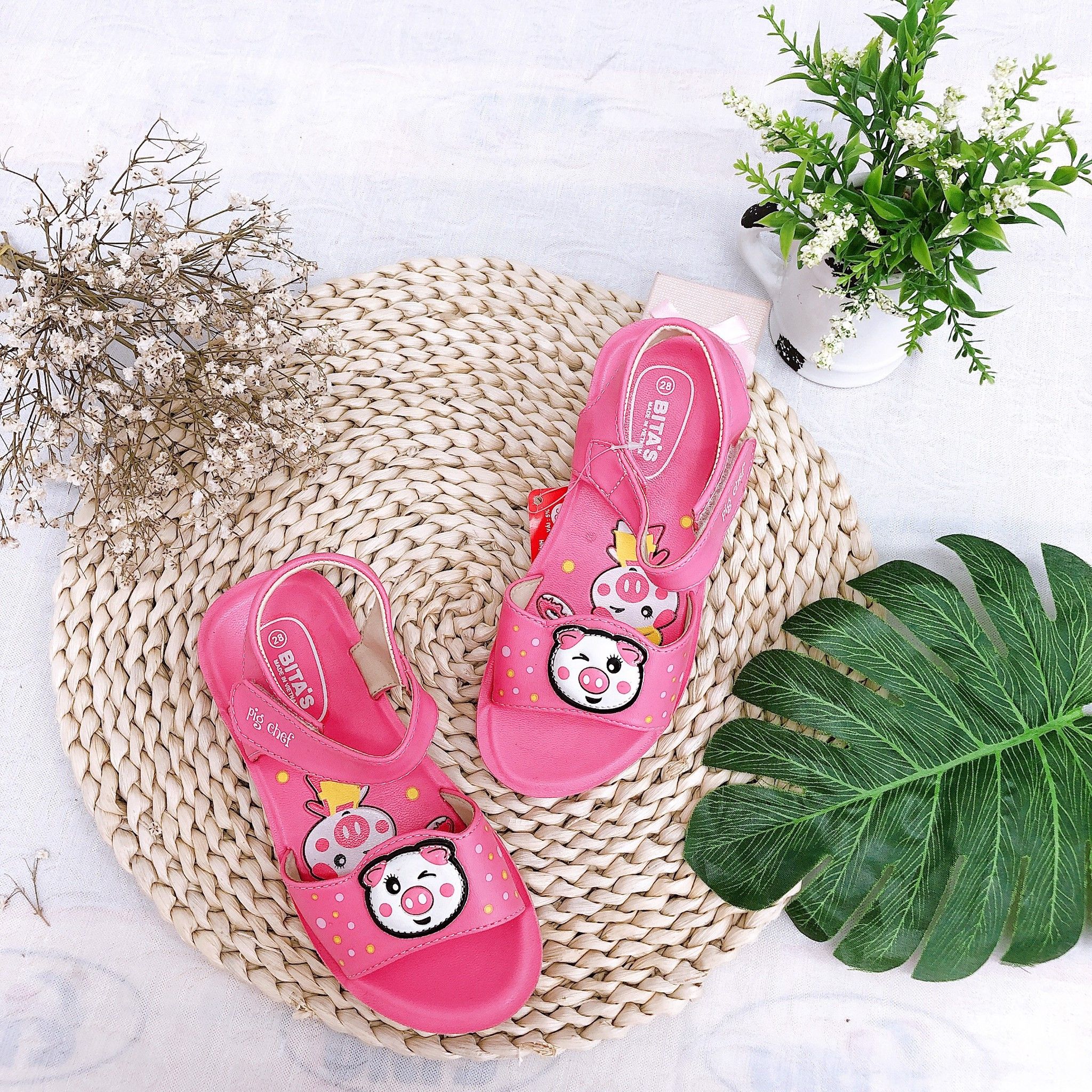 Sandals bé gái quai dán ( size 25 - 30 )-SENGI.36