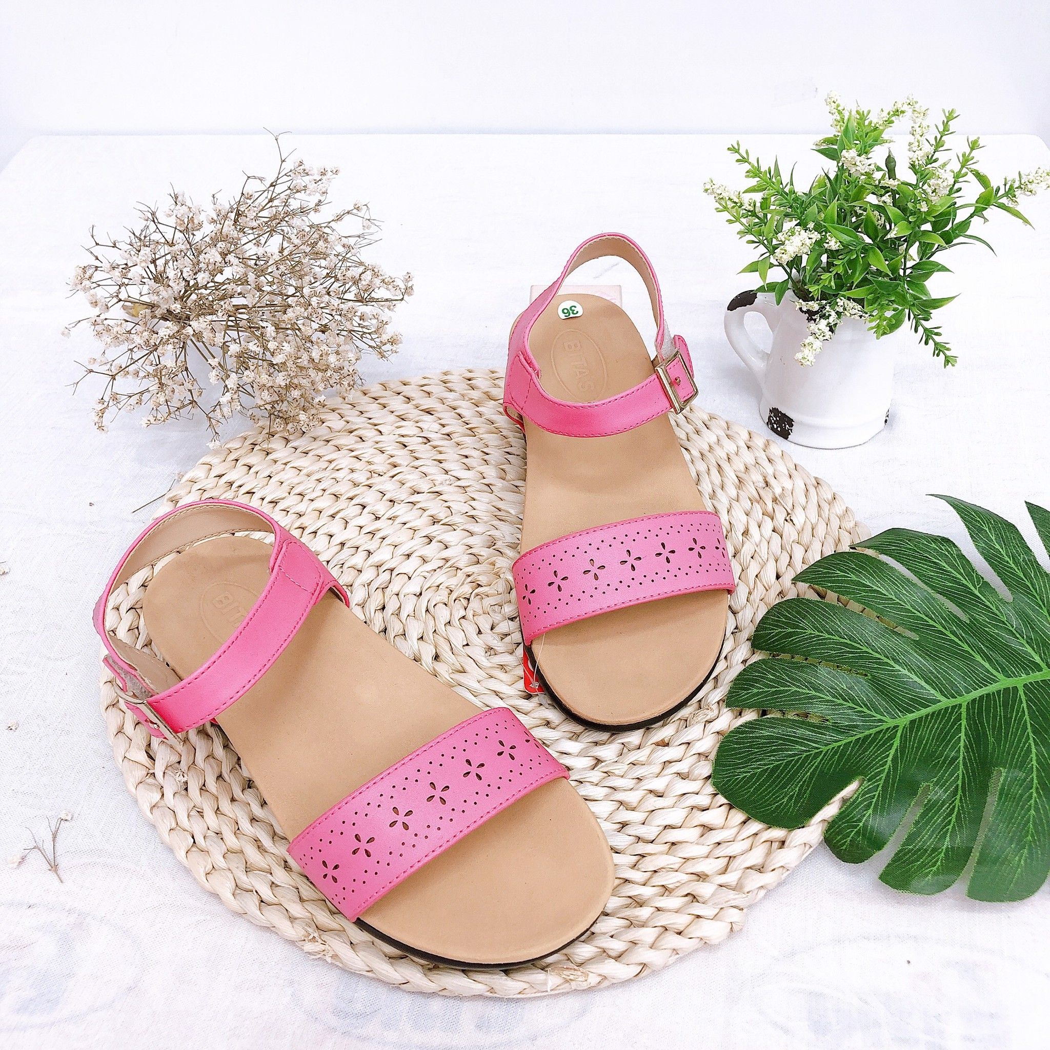 Sandals bé gái quai dán ( size 31 - 37 )-SOB.242