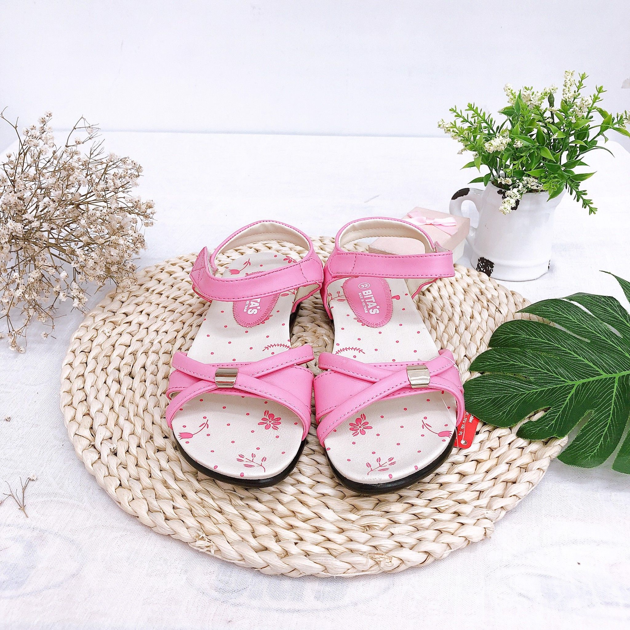 Sandals bé gái quai dán ( size 31 - 37 ) - SOB.235