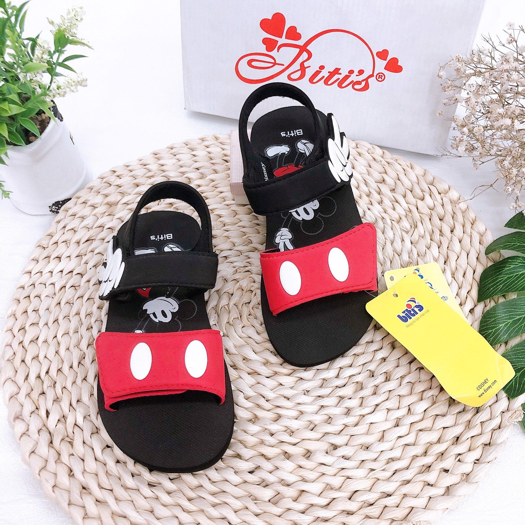 Sandals bé gái quai dán ( size 24 - 33 )-DXB124211