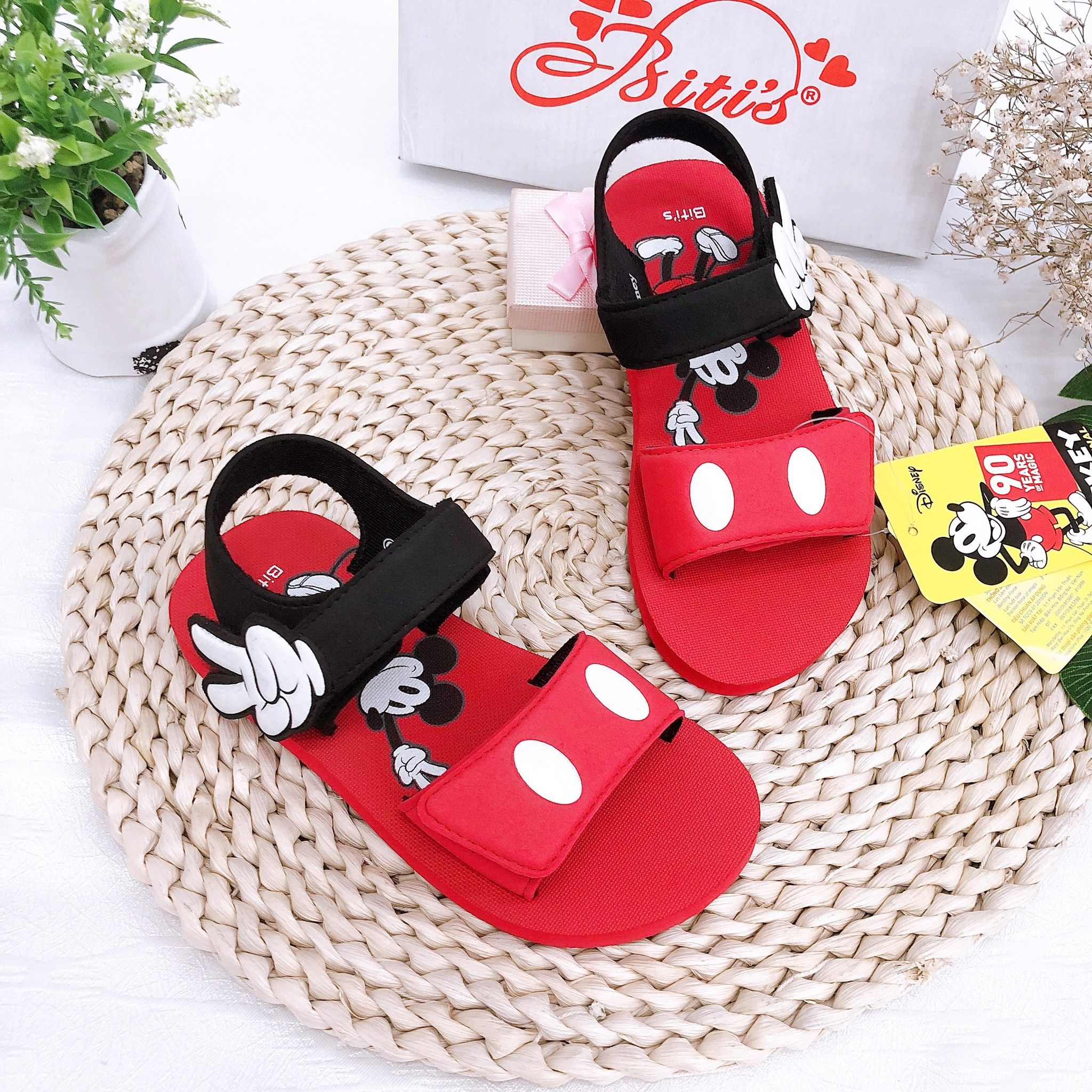 Sandals bé gái quai dán ( size 24 - 33 )-DXB124211