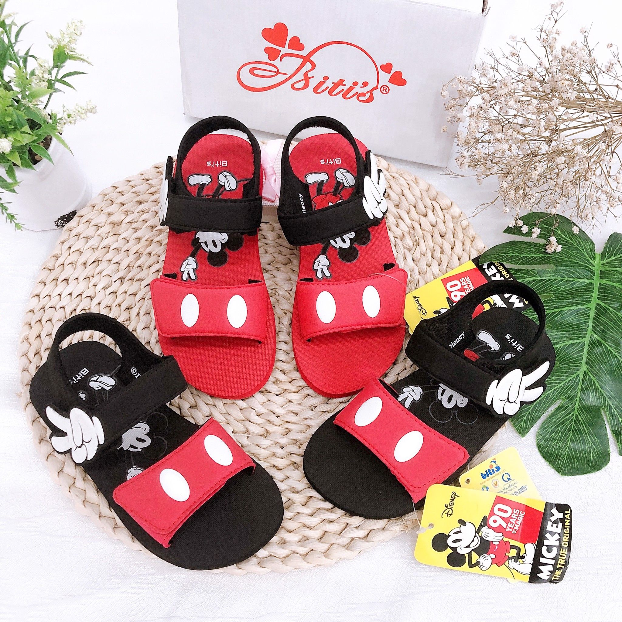 Sandals bé gái quai dán ( size 24 - 33 )-DXB124211