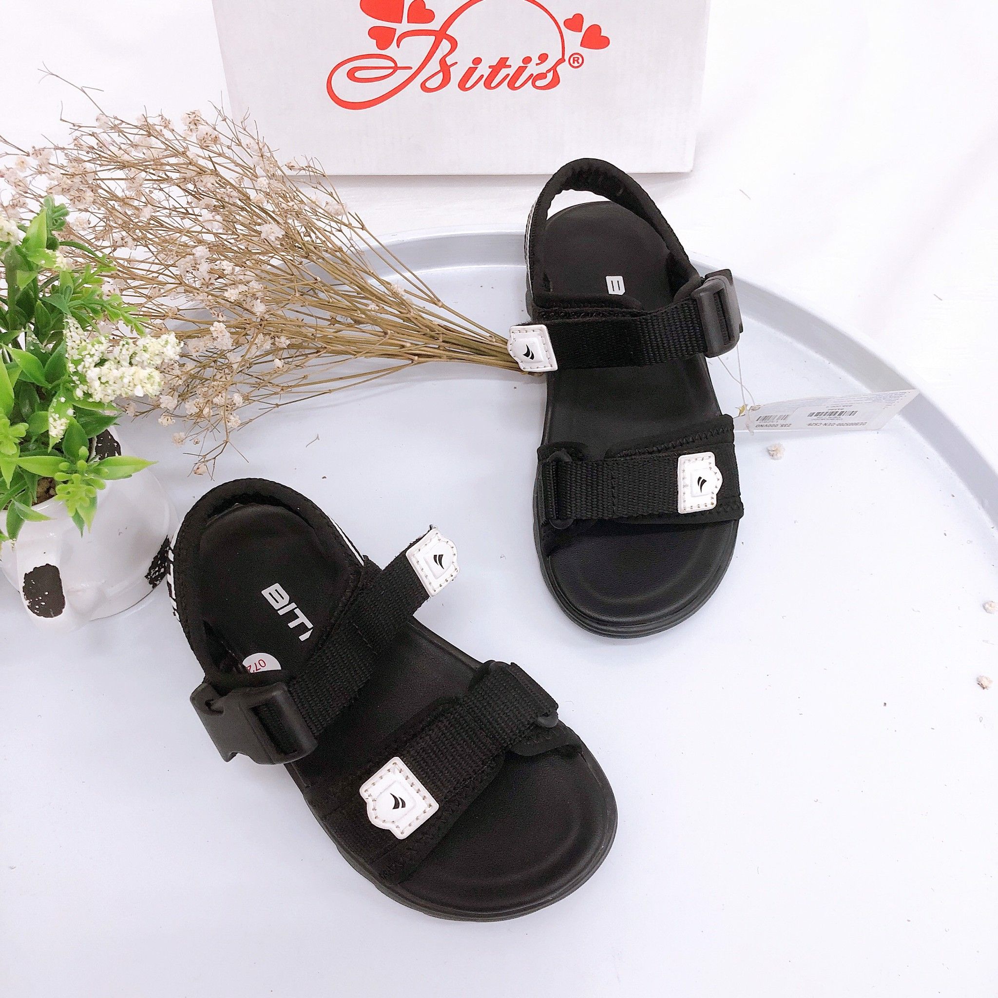 DEB005200