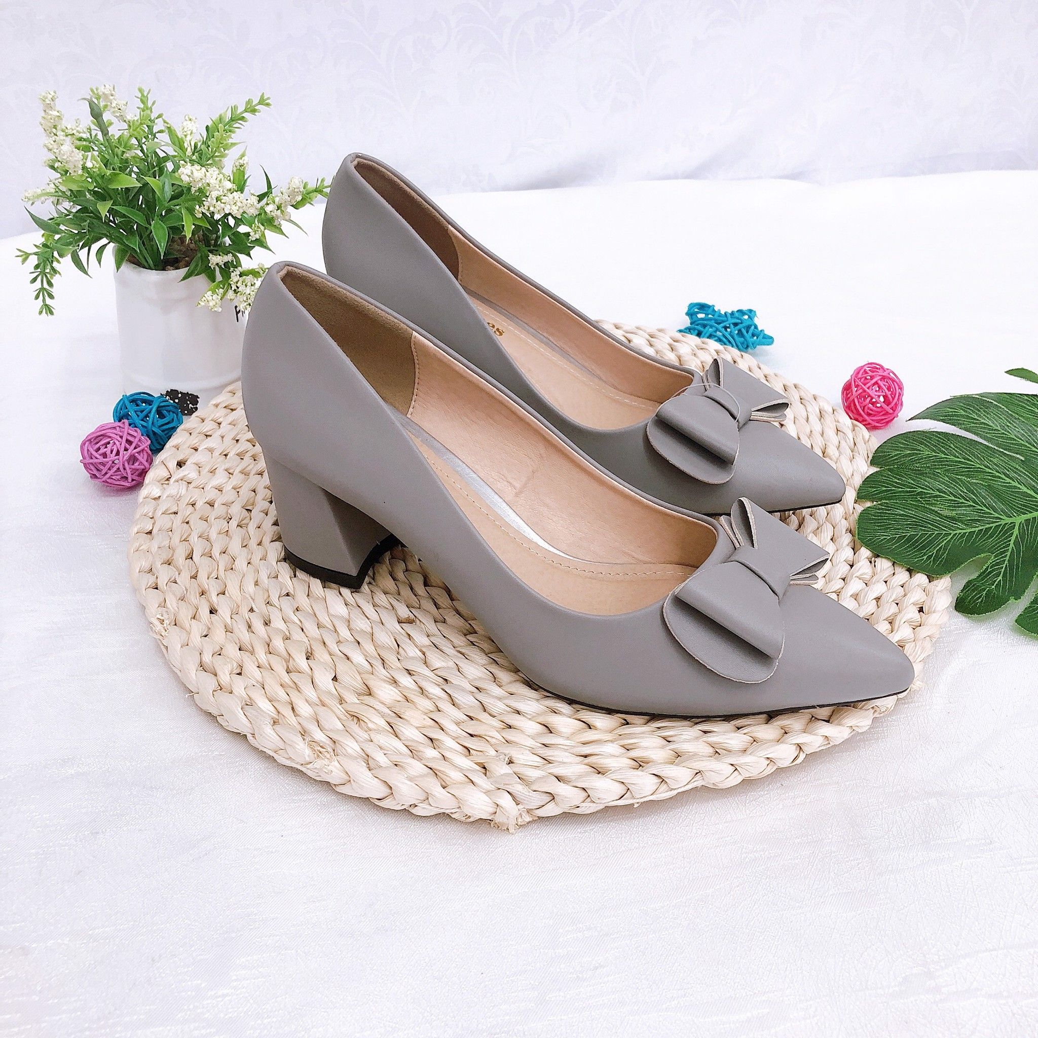 CG 5P Đế Vuông Nơ Lớn