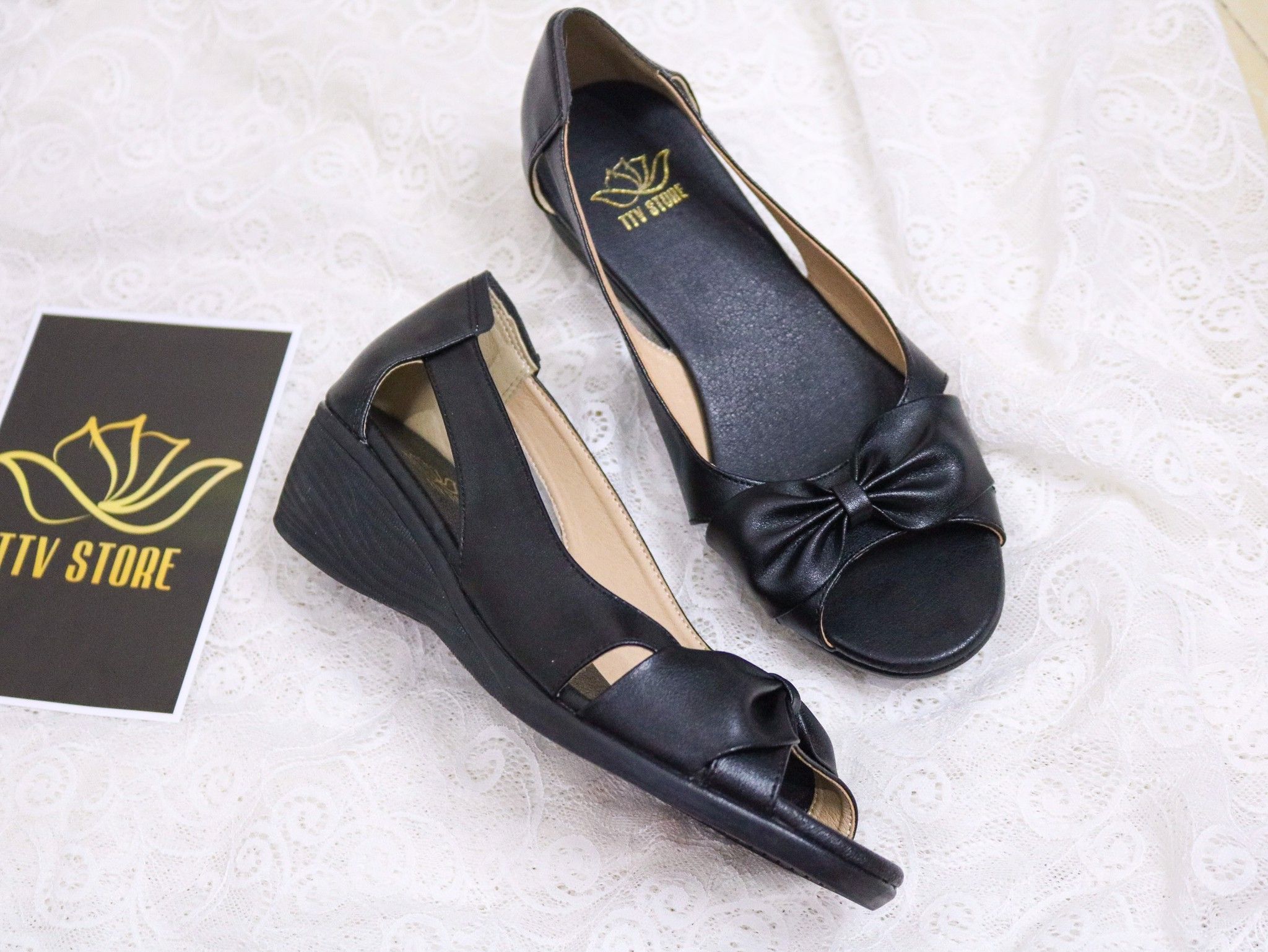 D13 đen - sandal mũi nơ