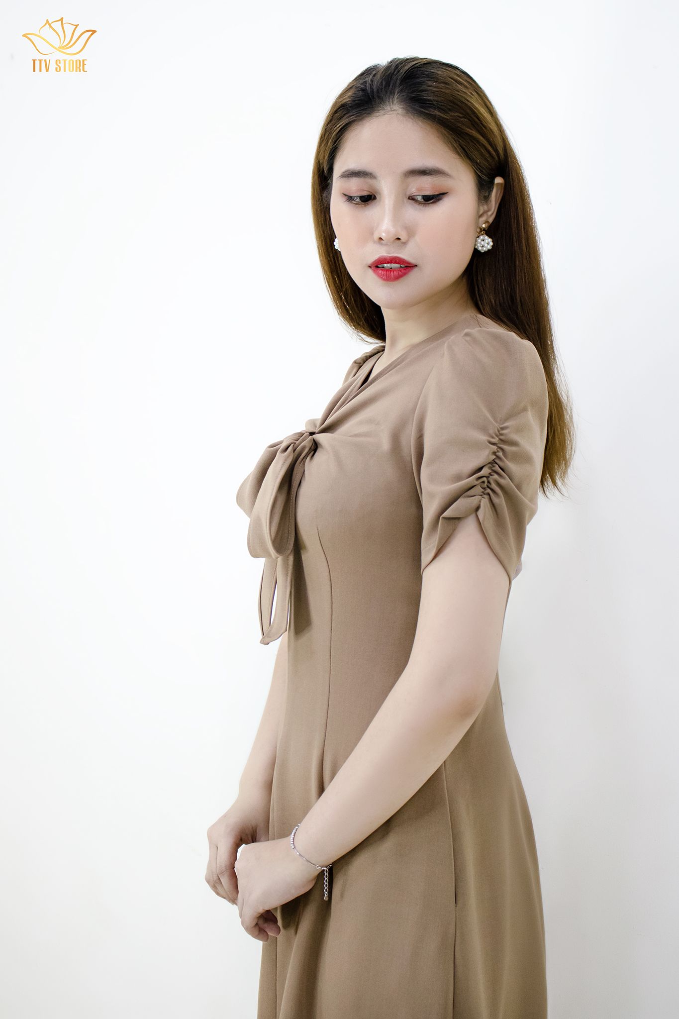 Đầm form a - cổ cột nơ CV - Nâu cafe - TTV552