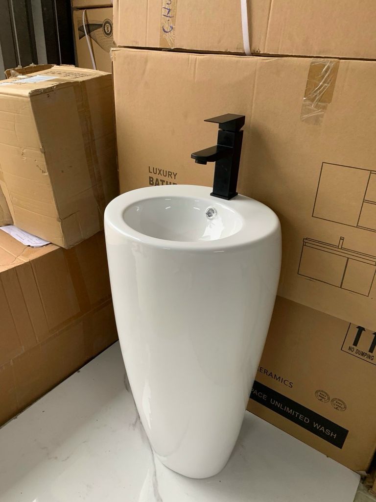 Trụ lavabo liền chân BR 257