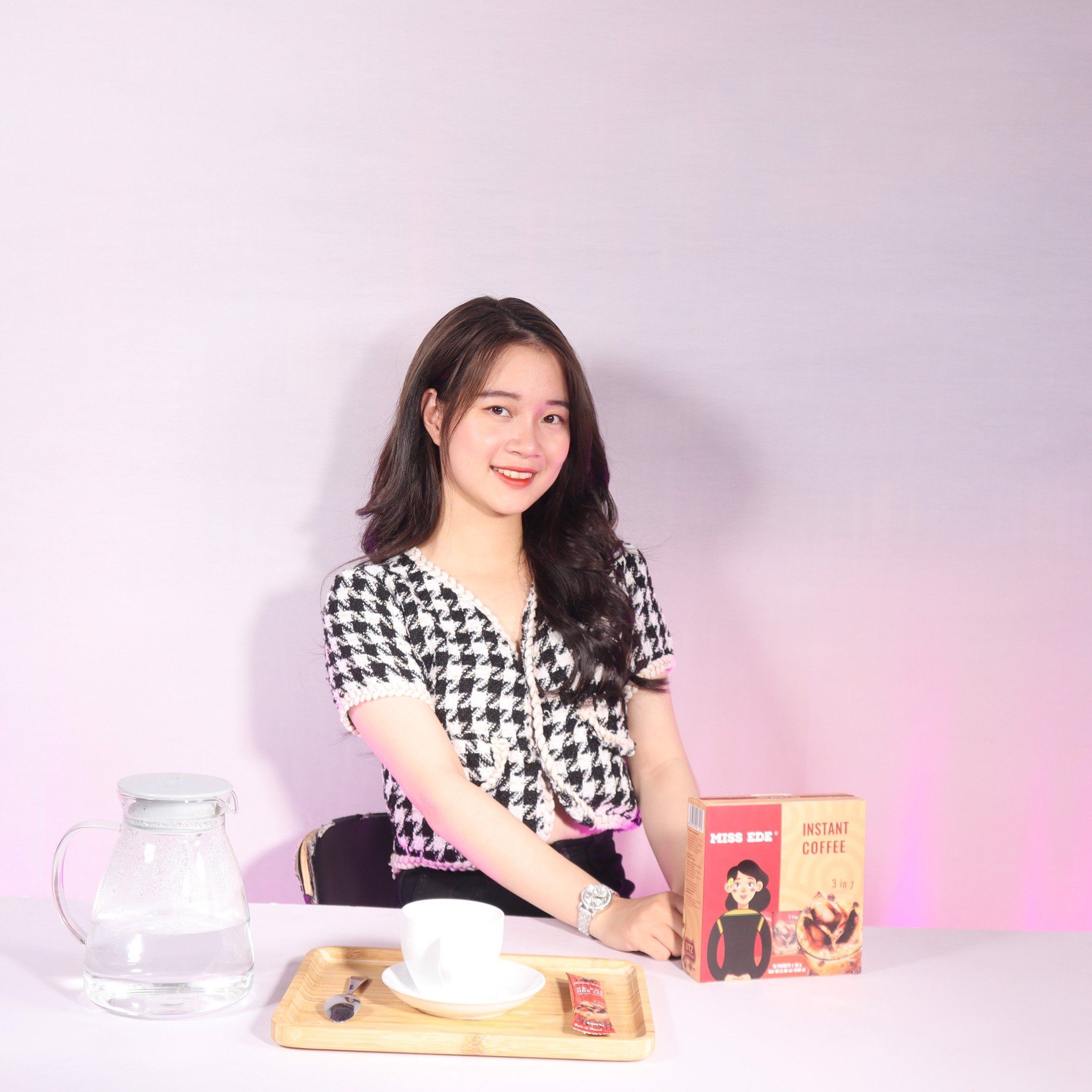 Instant 3in1 coffee MISS EDE (Box 240g: 15 packets x 16g)/ Cà phê hoà tan 3in1 MISS EDE - (Hộp 240g: 15 x 16g)
