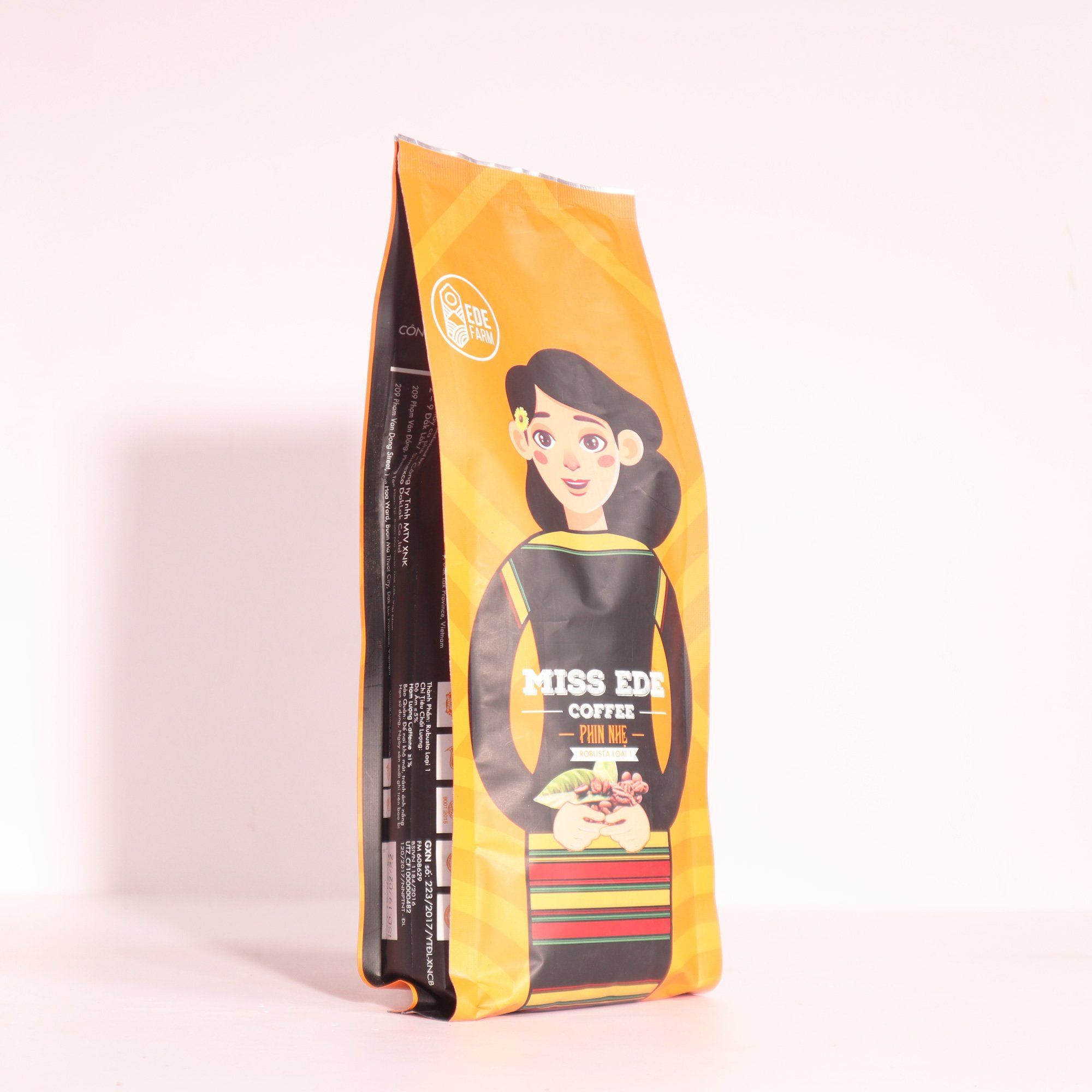 GROUND COFFEE Phin nhẹ 100% Fine Robusta, Medium roasted MISS EDE (Bag 250g)/ Cà phê nguyên chất Phin Nhẹ MISS EDE - Honey Robusta Loại 1 ( Gói 250g) (rang vừa - medium roasdted)