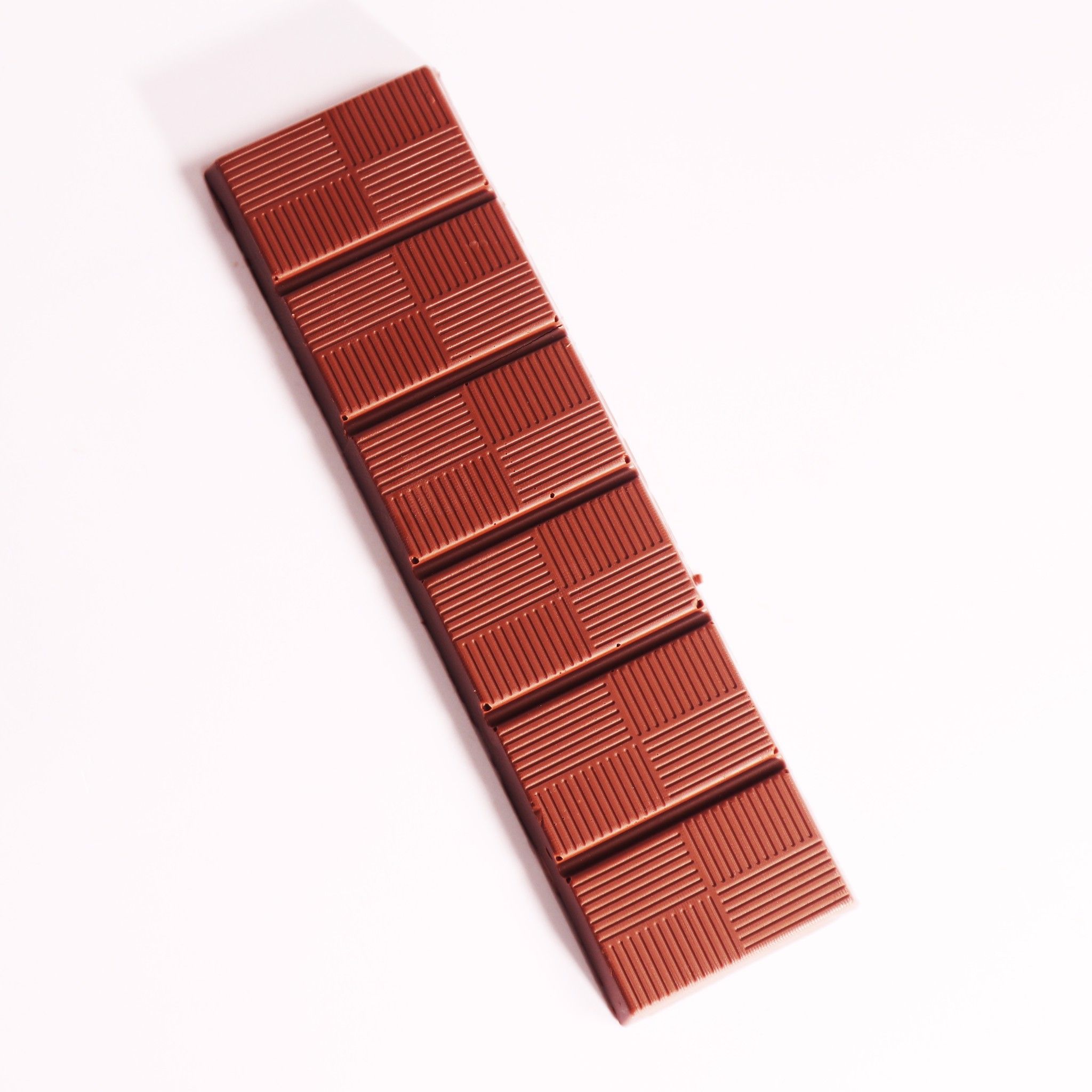 TAY NGUYEN Milk Chocolate 60% MISS EDE (Box 60g: 2 bars)/ Sô cô la sữa Tây Nguyên 60% MISS EDE - Hộp 60g (2 thanh x 30g)