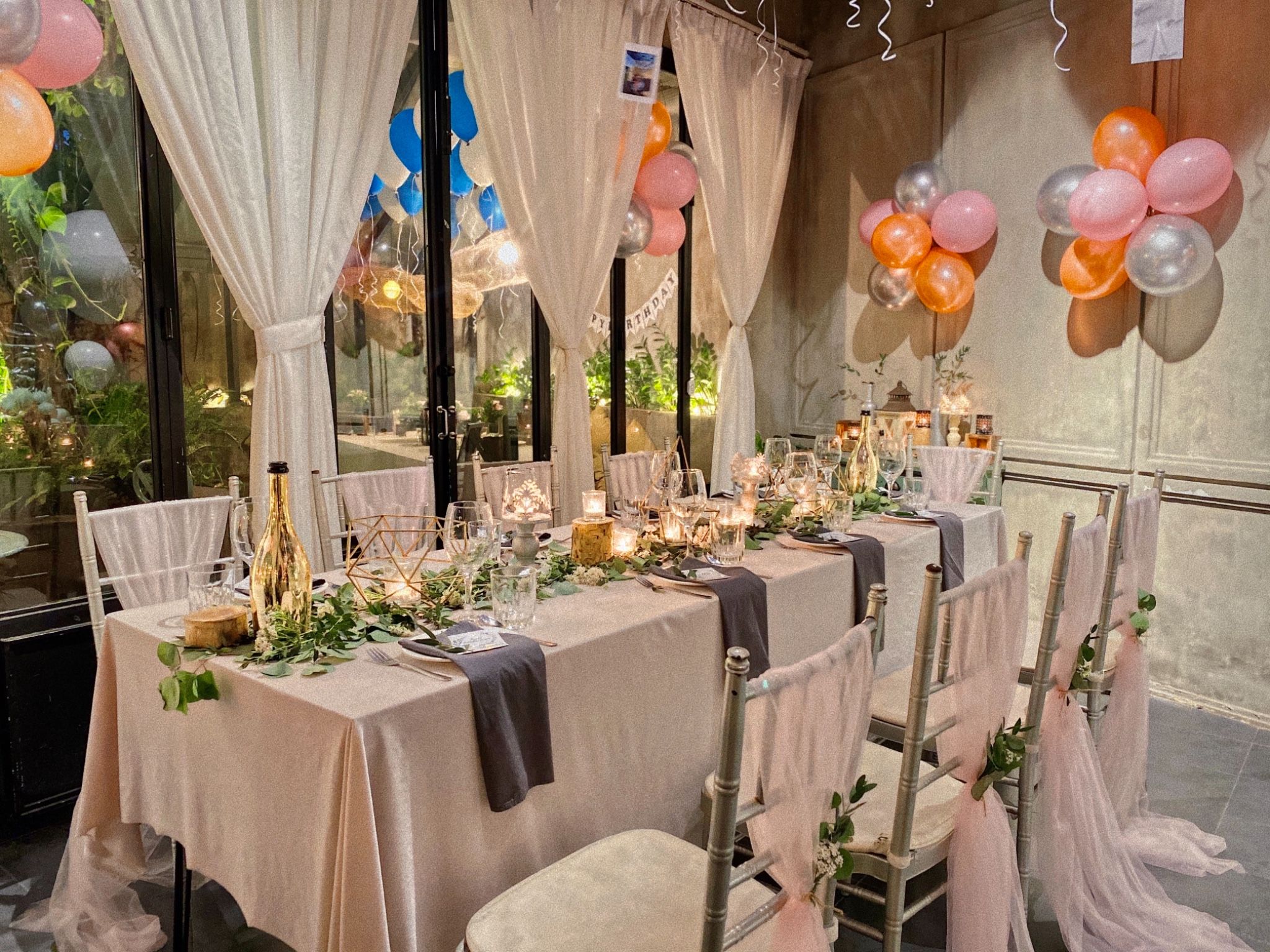 MAGIC PINKY - D ROOM - GROUP - OZ_HTC