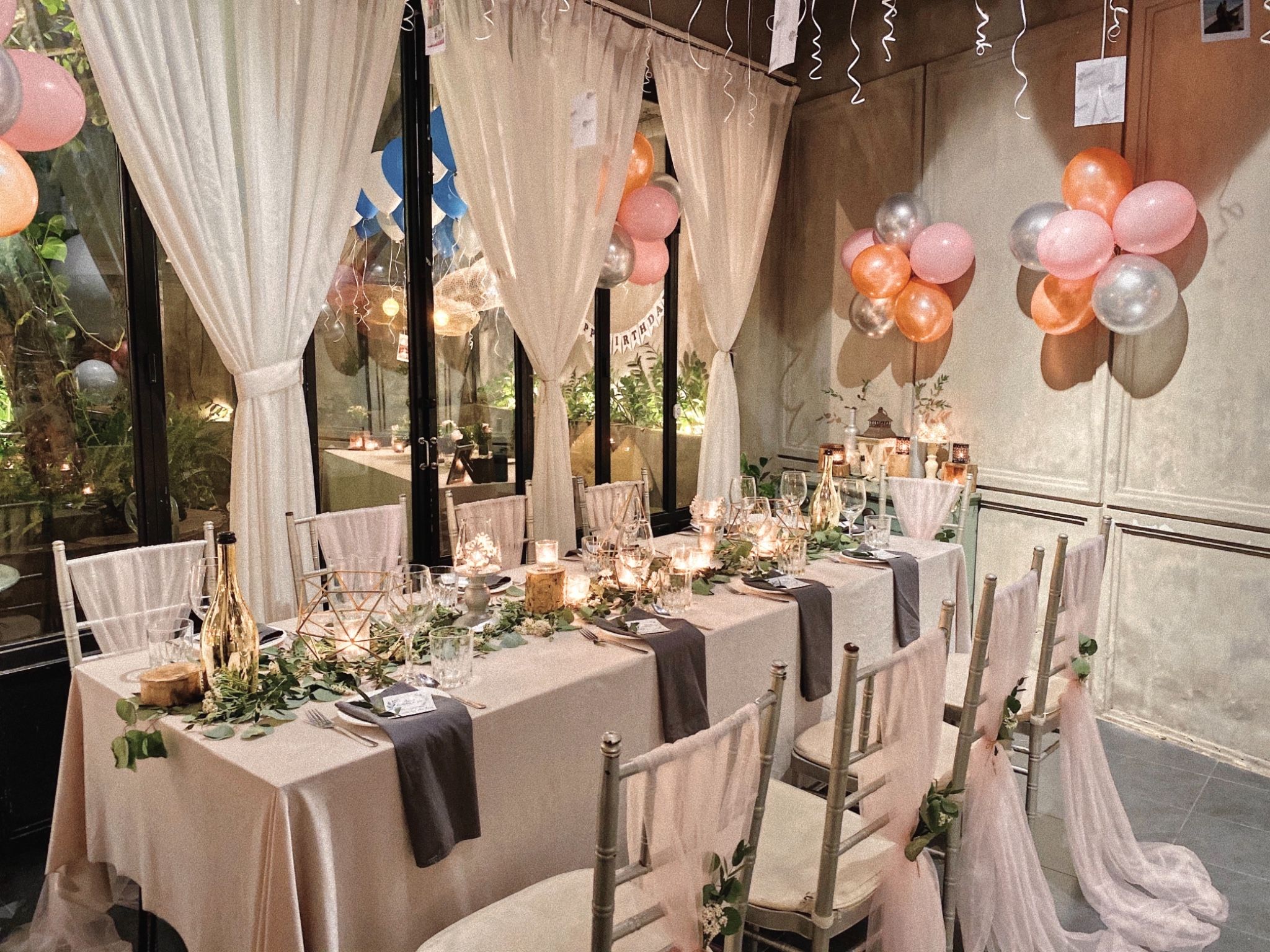 MAGIC PINKY - D ROOM - GROUP - OZ_HTC