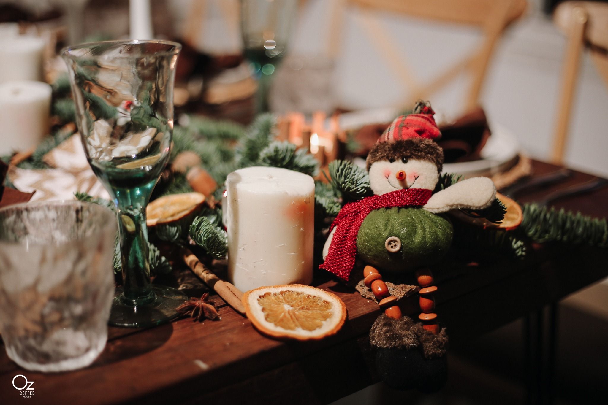 PRIVATE - A789 - GROUP - SANTA GIFT CONCEPT - OZ_HTC