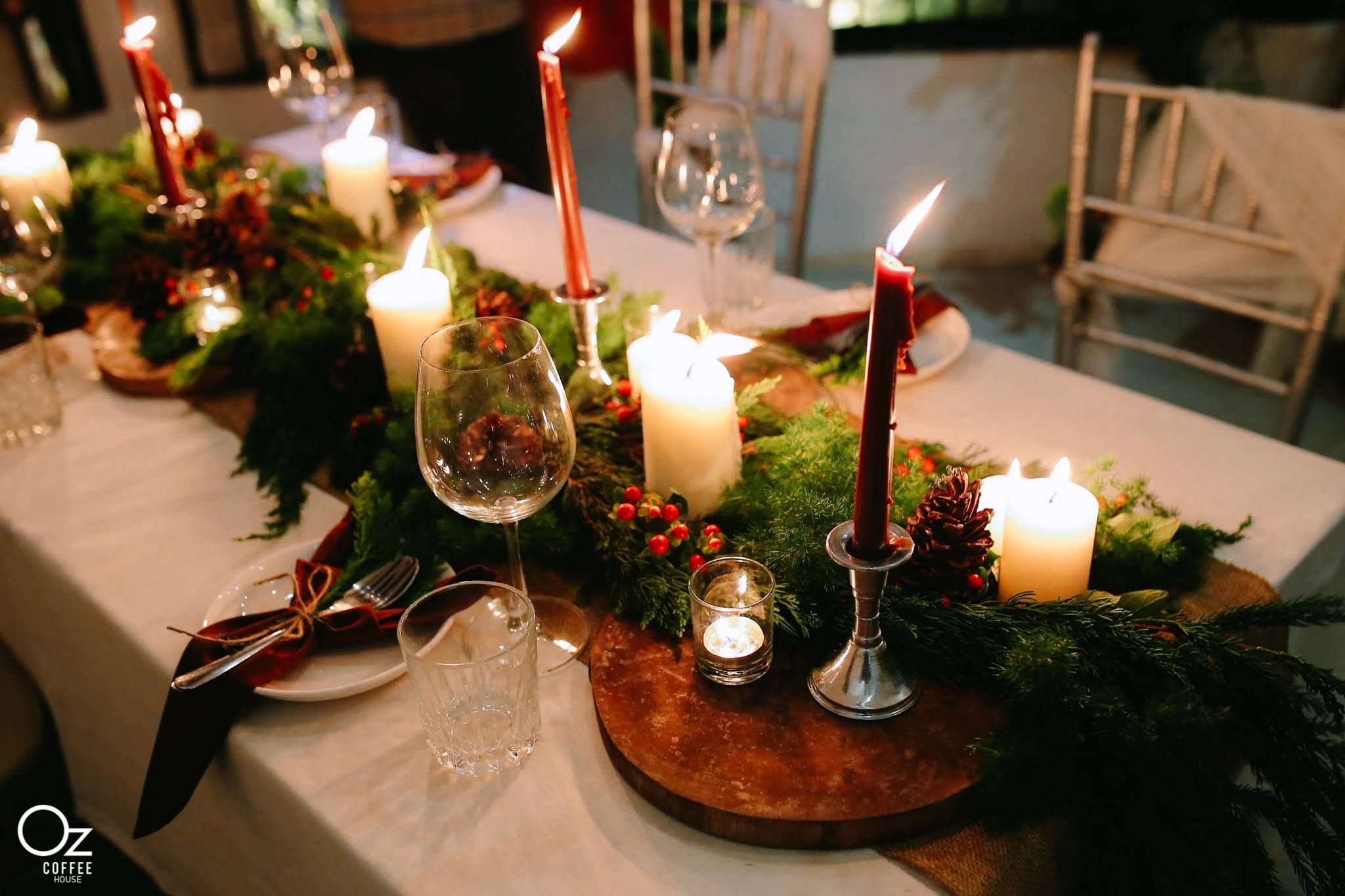 NEW MERRY CHRISTMAS 2019 - WHITE ROOM - OZ_LVS