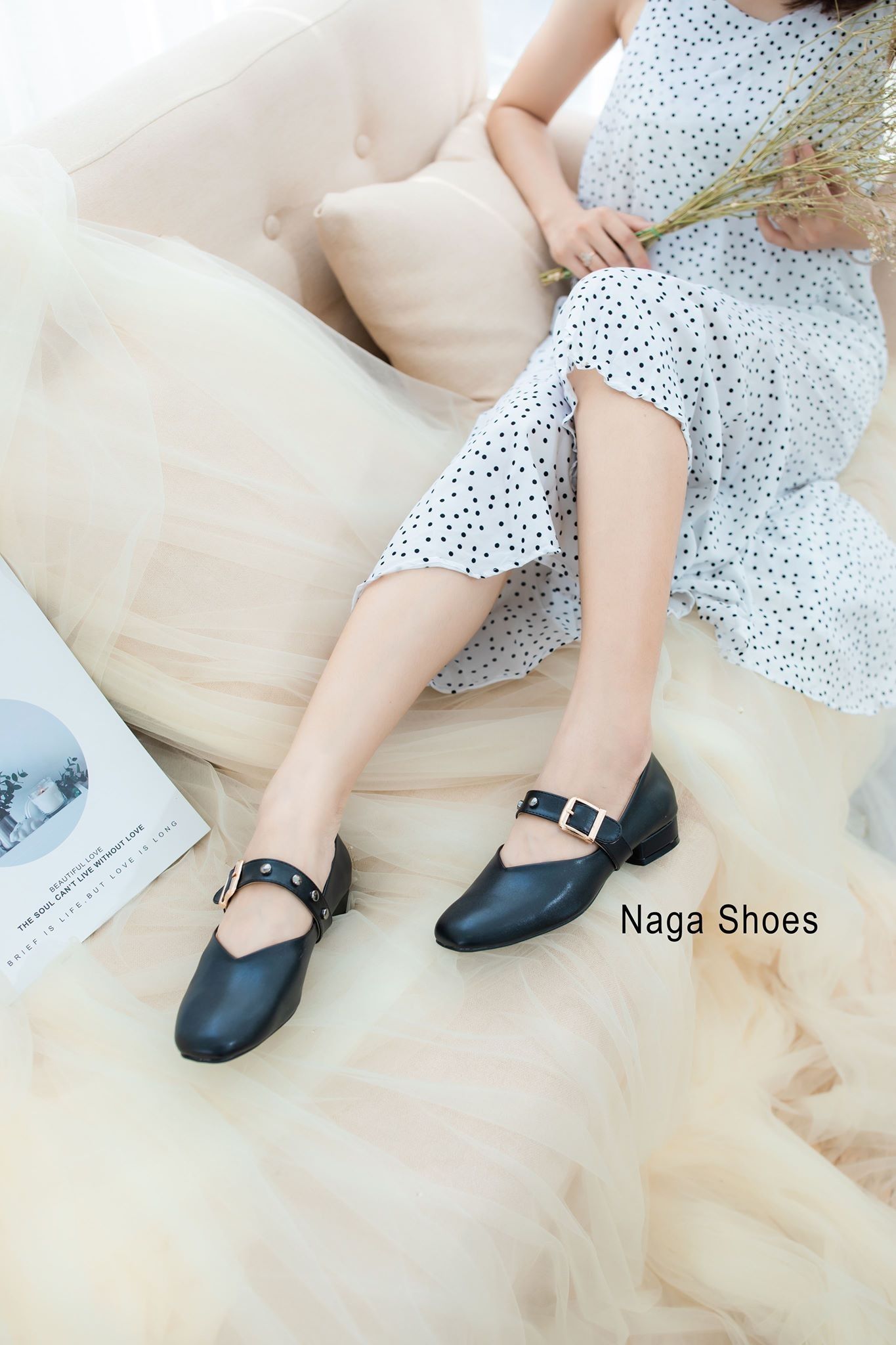 Giày Búp Bê Mũi Vuông Khóa Phối Đinh NAB33