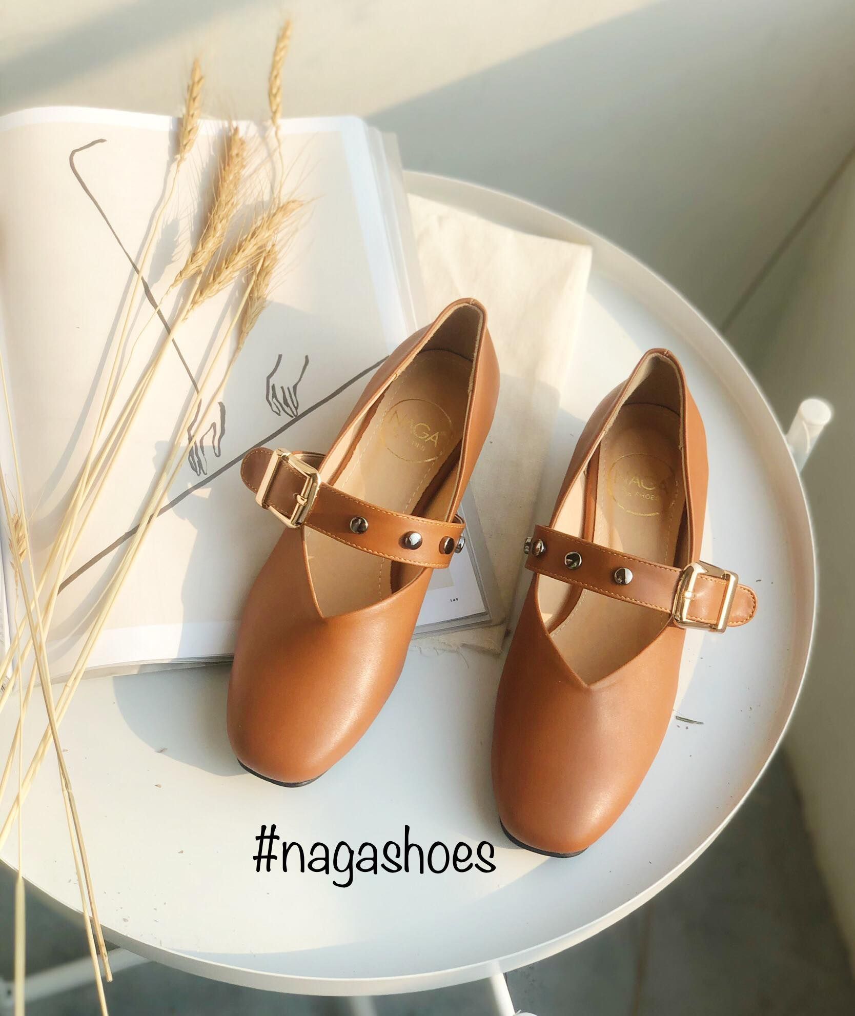 Giày Búp Bê Mũi Vuông Khóa Phối Đinh NAB33