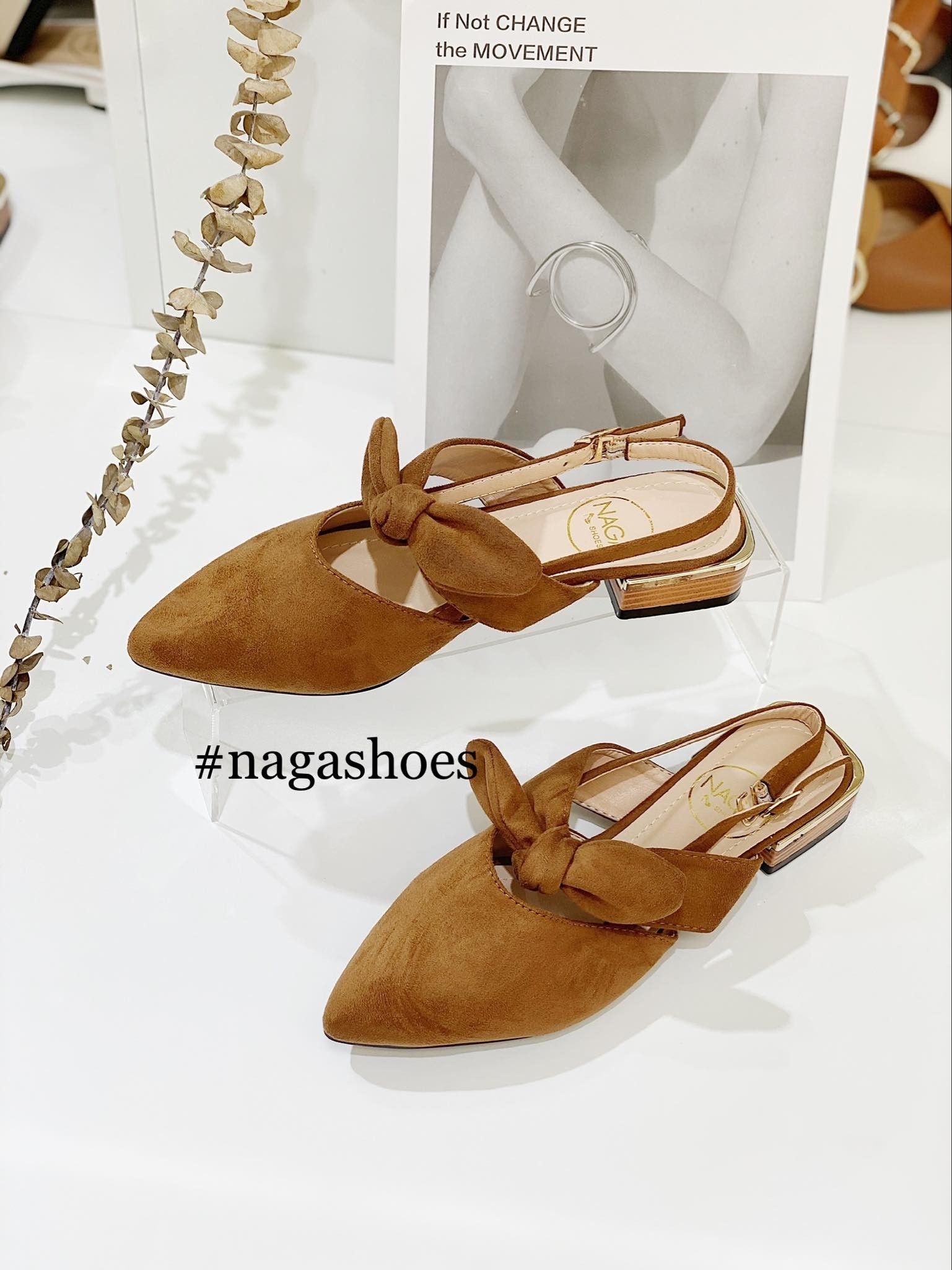 BÚP BÊ QUAI NƠ GÓT GỖ NAB45