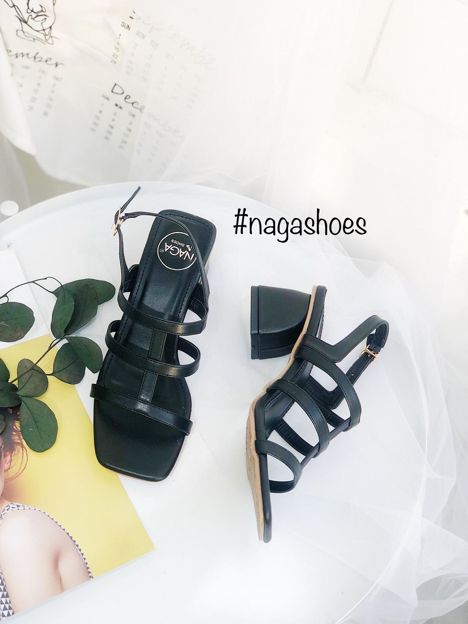 Giày Cao Gót Nagashoes Mũi Vuông 3 Quai Sọc Giữa 5P NAC107