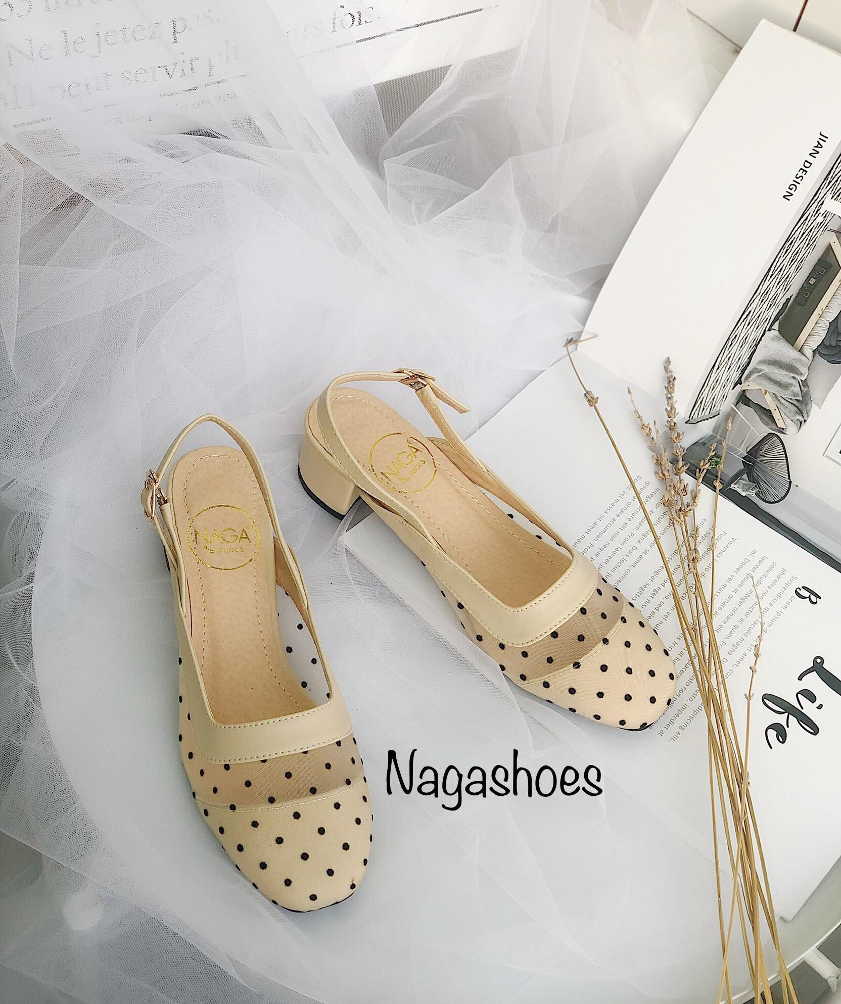 Cao Gót Mũi Vuông Chấm Bi NAC116