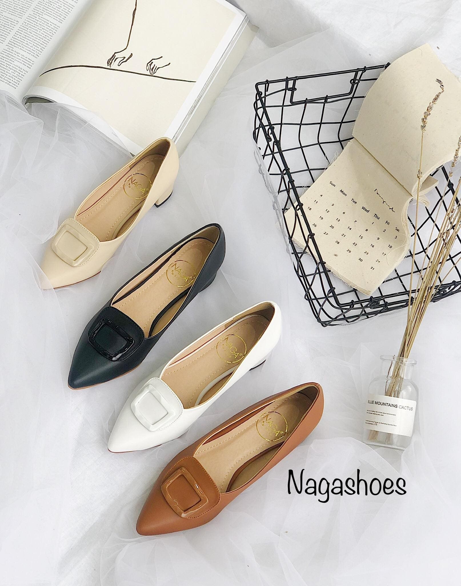 Cao Gót Mũi Nhọn Khóa Vuông NAC122