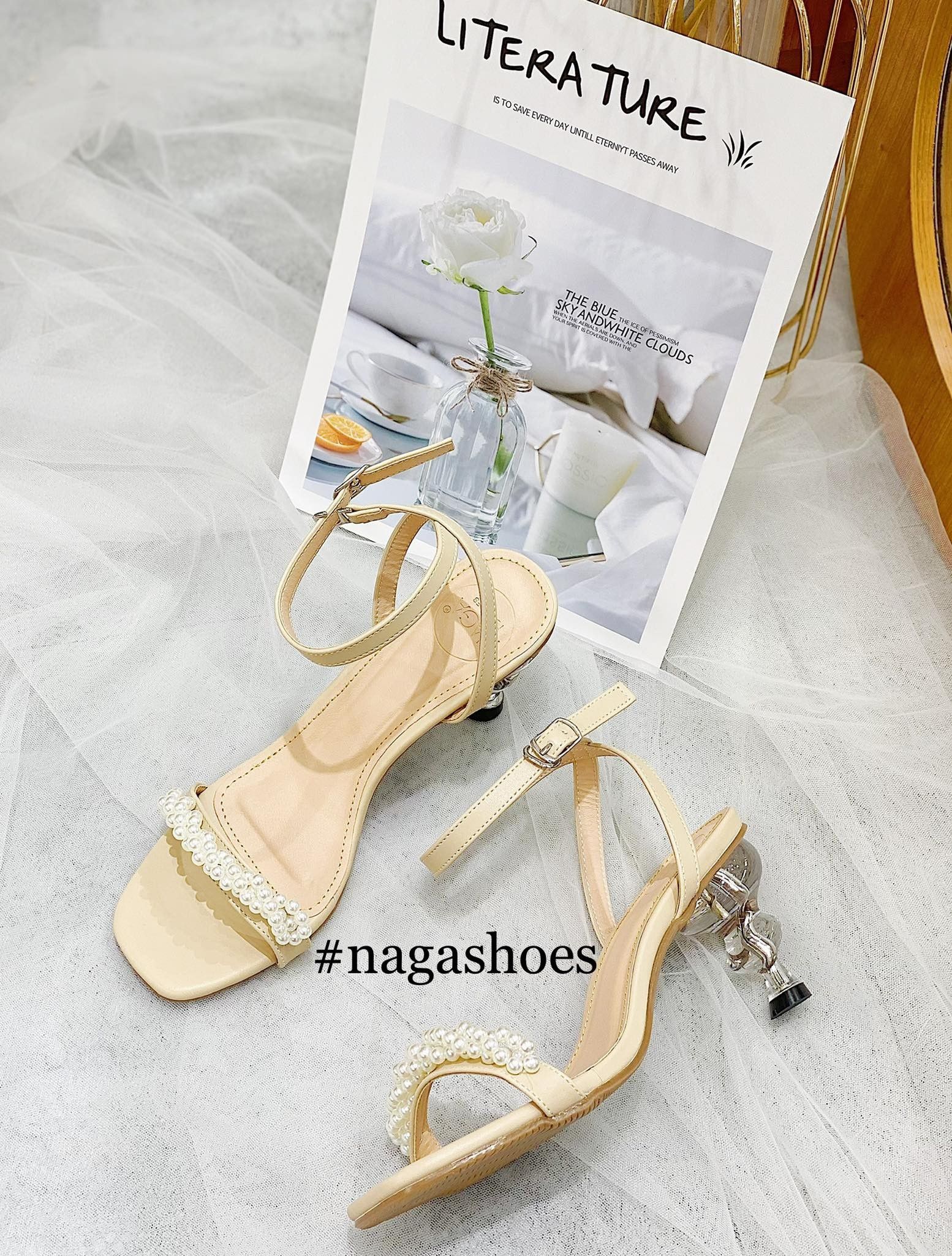 CAO GÓT QUAI ĐÍNH NGỌC TRAI ĐẾ XOẮN 7P NAC183