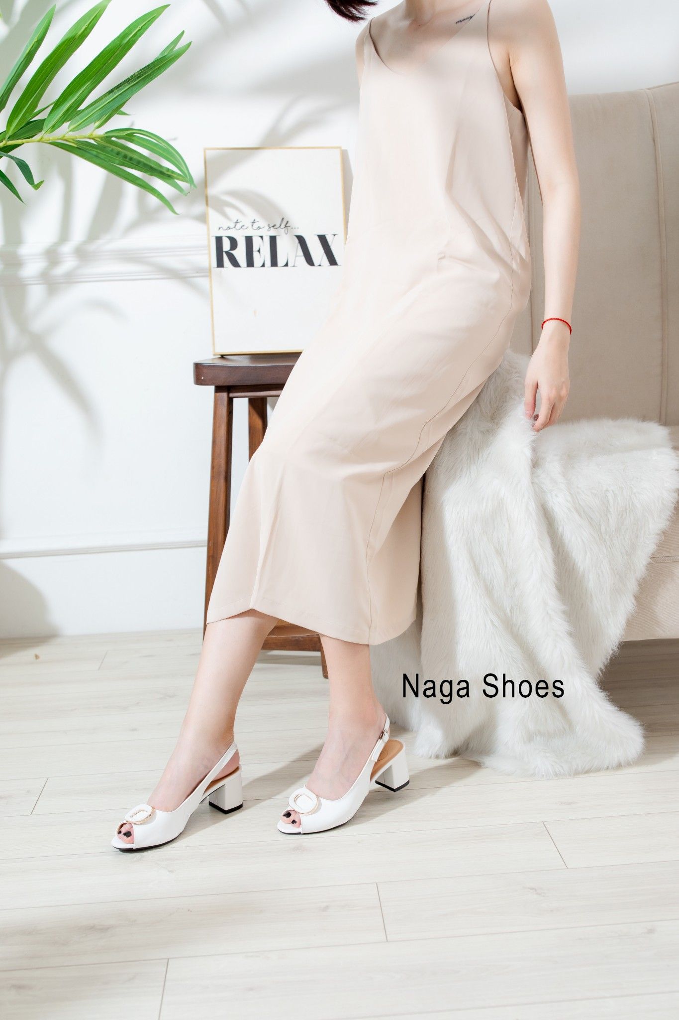 Giày Cao Gót Hở Mũi Khóa Tròn 5P NAC97