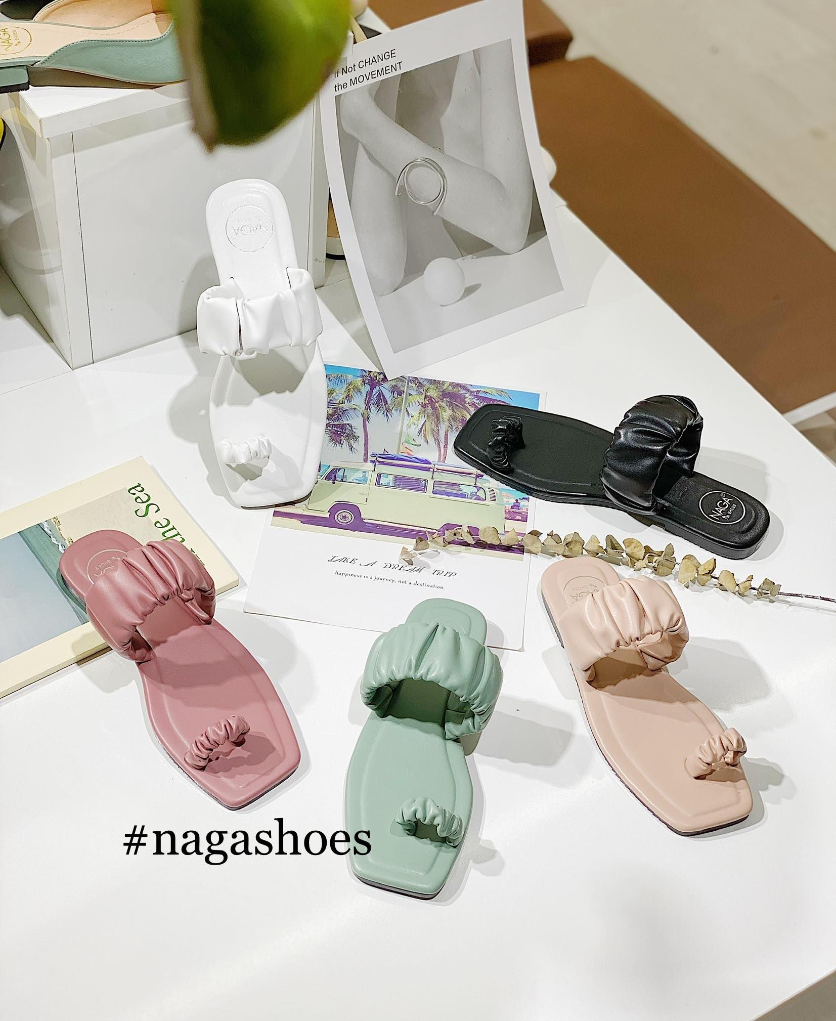 DÉP QUAI NHÚN XỎ NGÓN NAD117