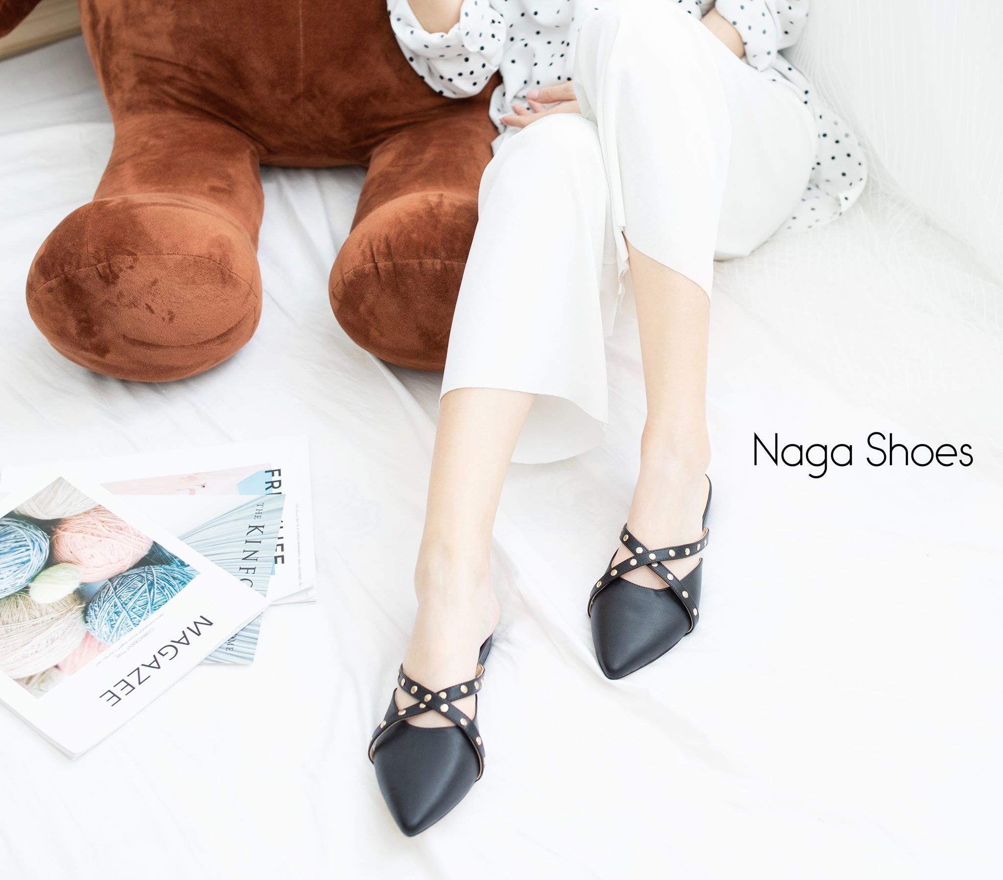 Dép Mũi Nhọn Quai Chéo Đinh NAD46
