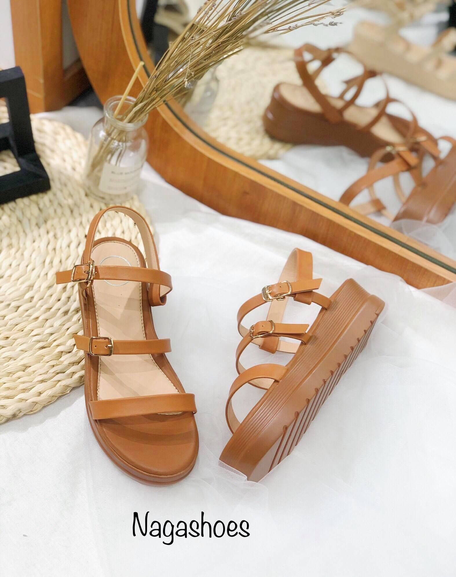 Sandal 2 Quai Ngang Phối Khóa Nhỏ NAS159