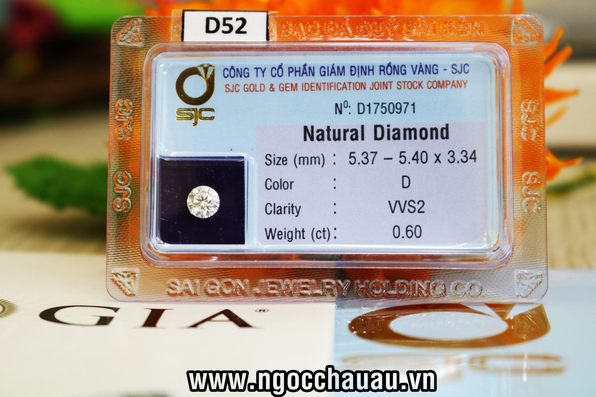 D52-Kim Cương Thiên Nhiên 5.40-5.37x3.34mm; 0.60ct; D/VVS2 (GIA 5213390332 - SJC D01750971)