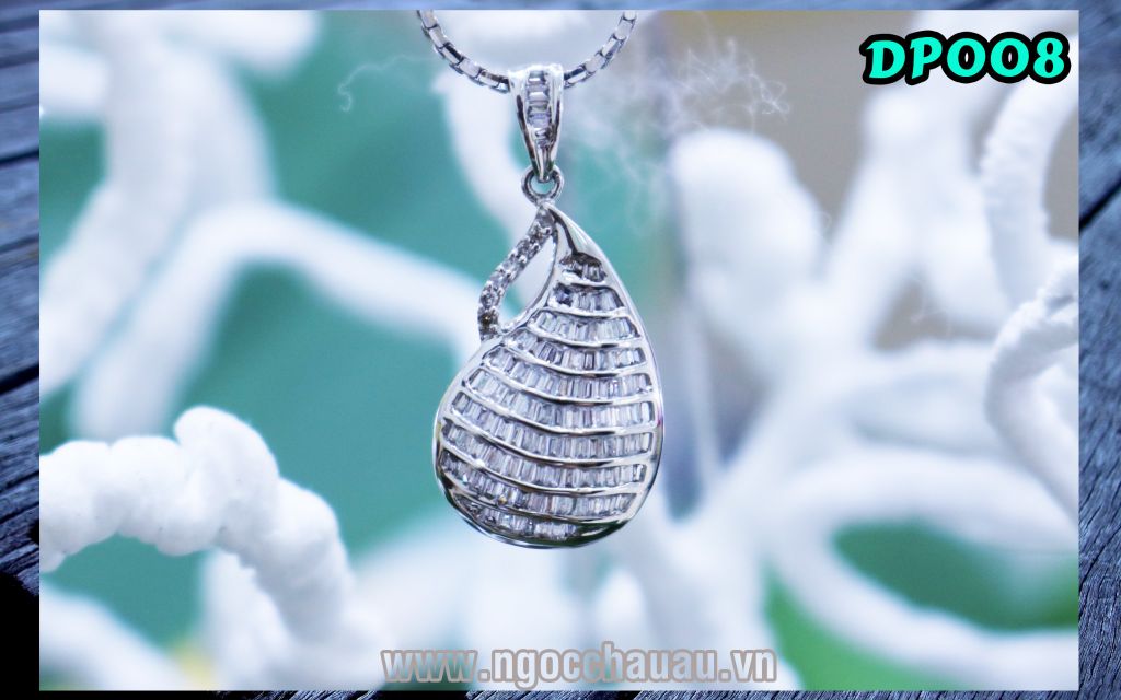 Mặt Dây Kim Cương DP008