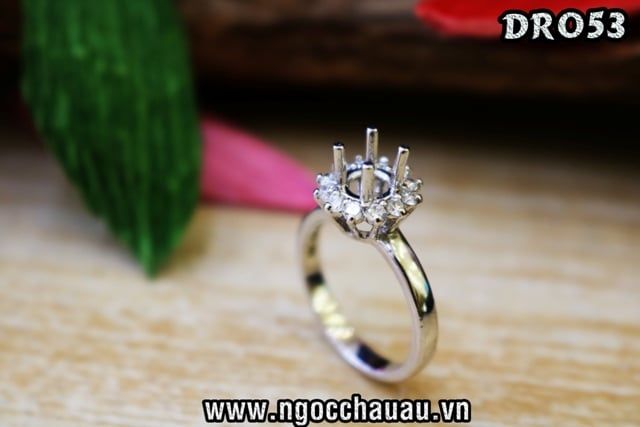 Nhẫn Kim cương thiên nhiên DR053