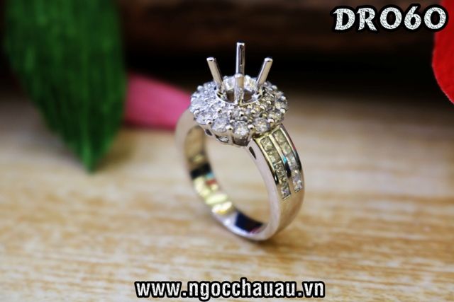 Nhẫn Kim cương thiên nhiên DR060