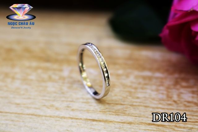 Nhẫn Kim cương thiên nhiên DR104