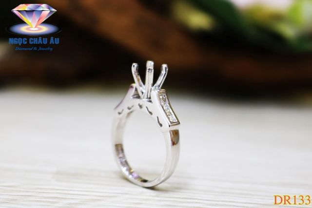 Nhẫn Kim Cương Thiên Nhiên DR133
