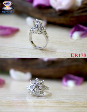 Nhẫn Kim cương thiên nhiên DR178