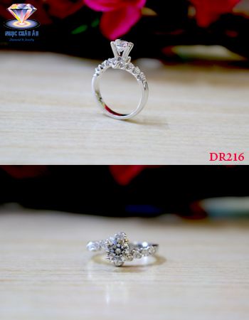 Nhẫn Kim Cương Thiên Nhiên DR216