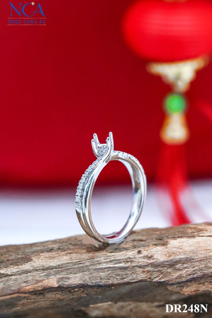 Nhẫn Kim Cương Thiên Nhiên DR248N