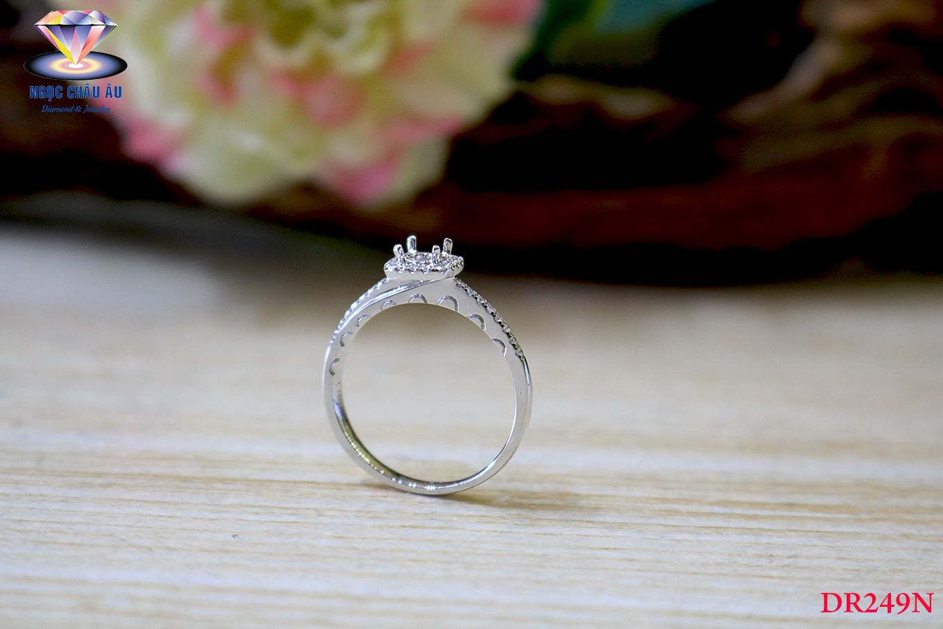 Nhẫn Kim cương thiên nhiên DR249N