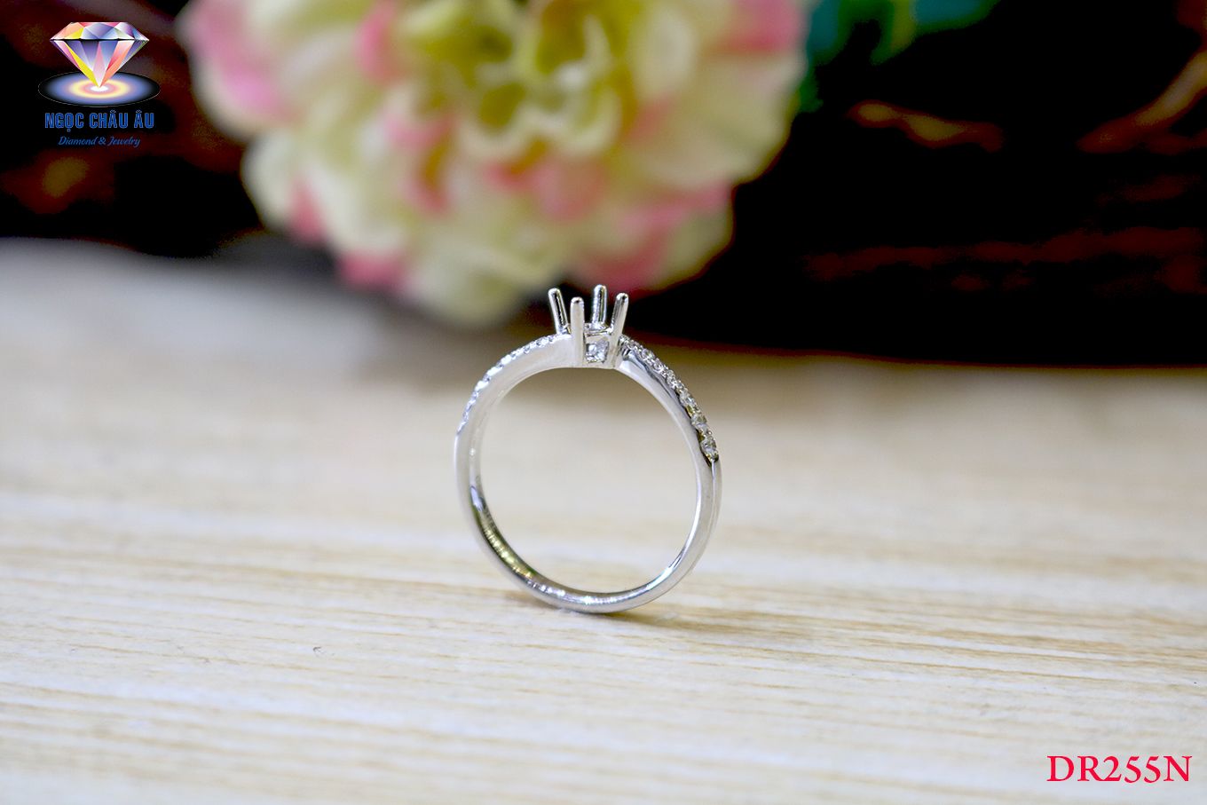 Nhẫn Kim Cương Thiên Nhiên DR255N