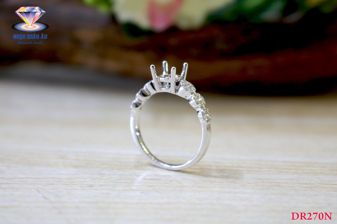 Nhẫn Kim cương thiên nhiên DR270N