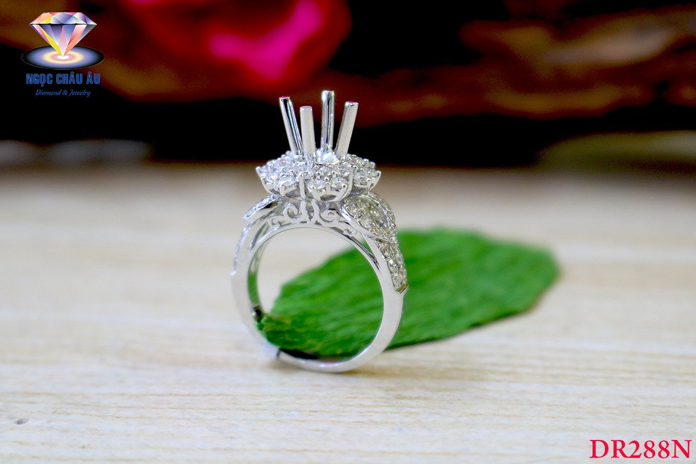 Nhẫn Kim Cương Thiên Nhiên DR288N
