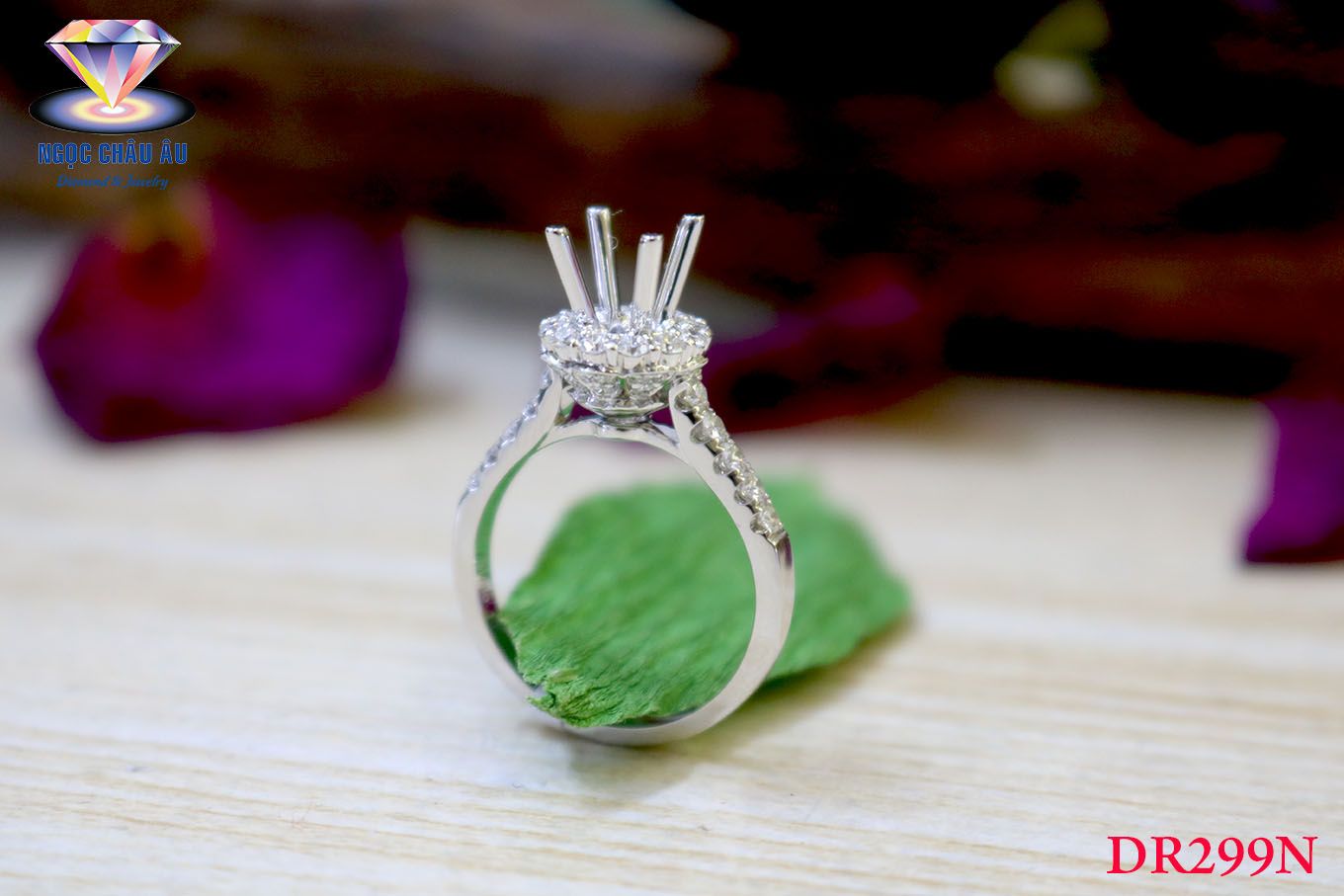 Nhẫn Kim Cương Thiên Nhiên DR299N