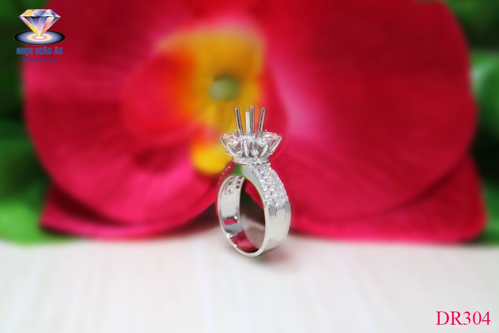 Nhẫn Kim Cương Thiên Nhiên DR304