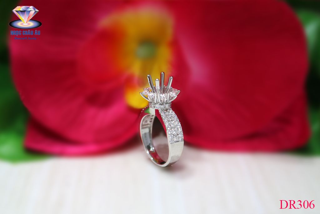 Nhẫn Kim Cương Thiên Nhiên DR306