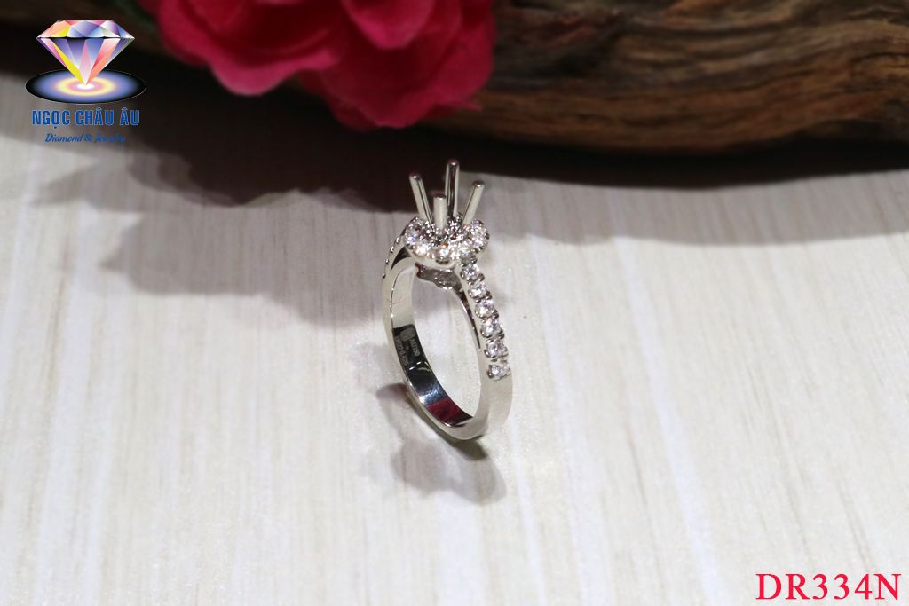 Nhẫn Kim Cương Thiên Nhiên DR334N
