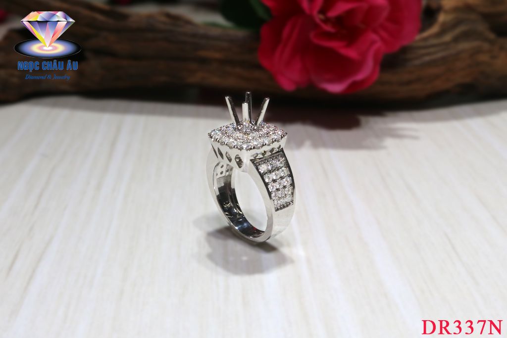 Nhẫn Kim Cương Thiên Nhiên DR337N