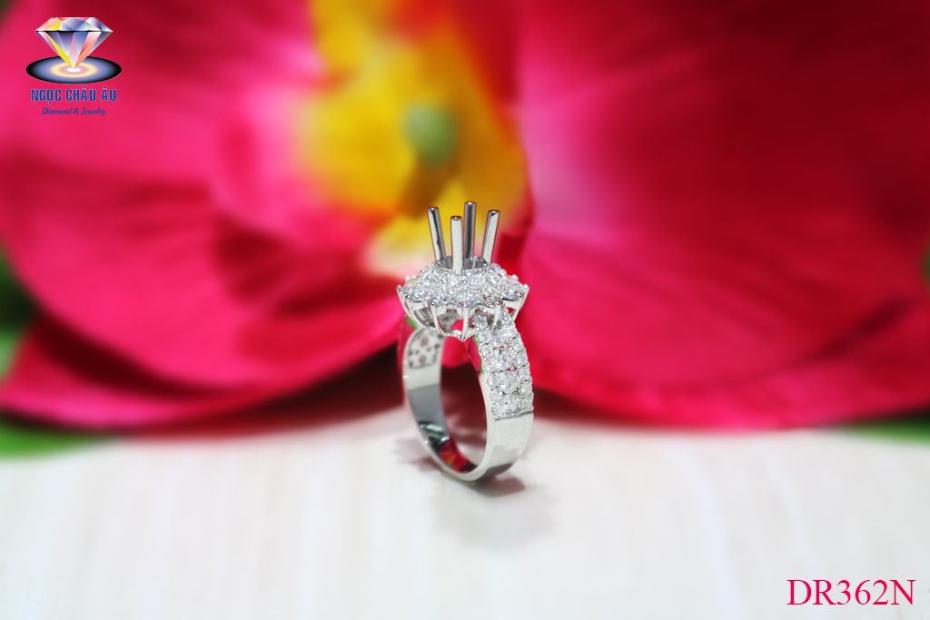 Nhẫn Kim Cương Thiên Nhiên DR362N