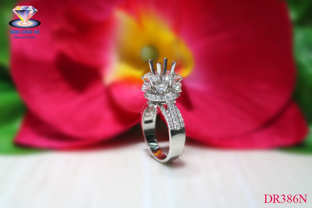 Nhẫn Kim Cương Thiên Nhiên DR386N